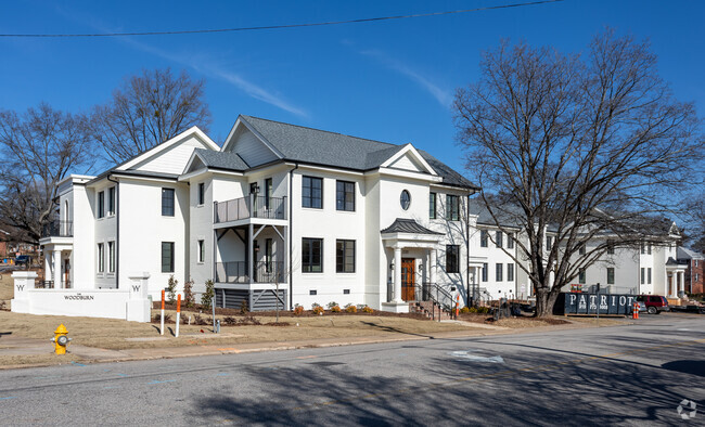 Foto del edificio - The Woodburn in Cameron Village