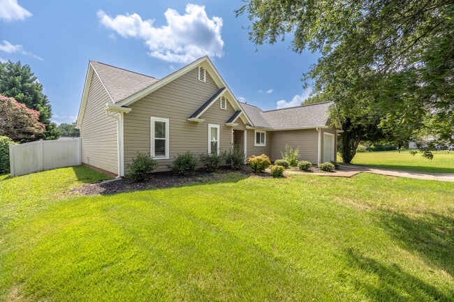 Foto del edificio - 9200 Merlot Ln