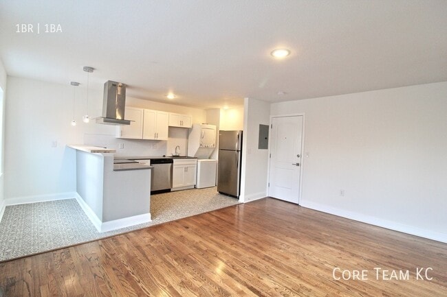 Foto del edificio - 1901 Olathe Blvd