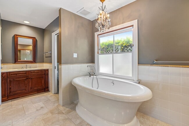 Building Photo - A must see home in San Marino
