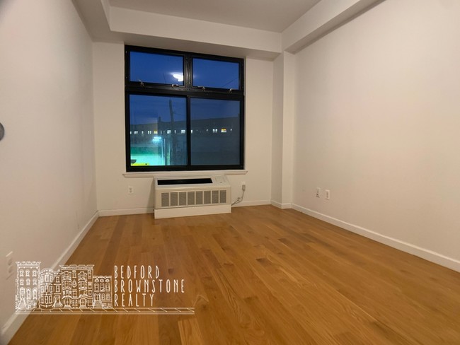 Building Photo - 616 Bushwick Ave