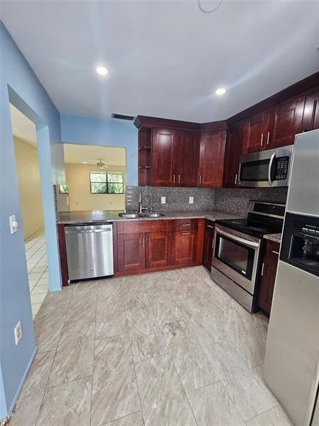 Building Photo - 263 Deerfield Ct