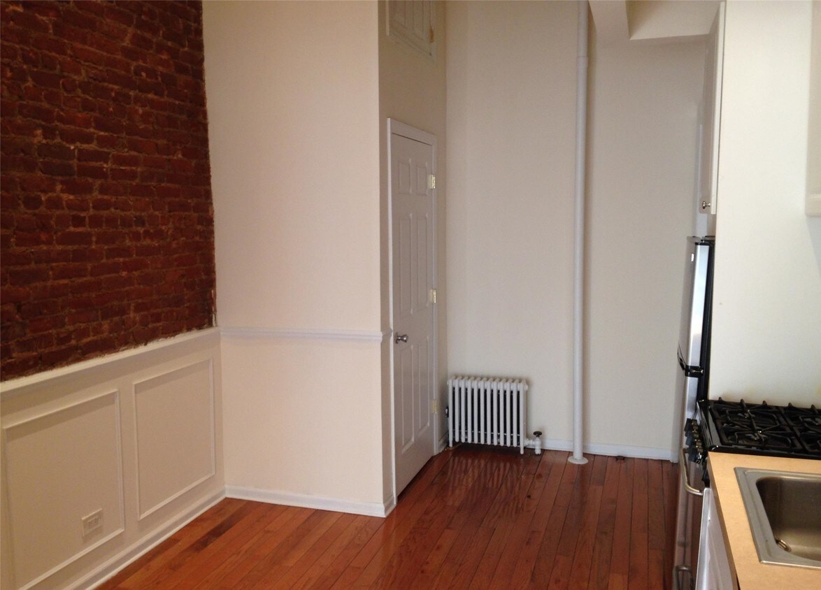Building Photo - 78 Saint Marks Pl