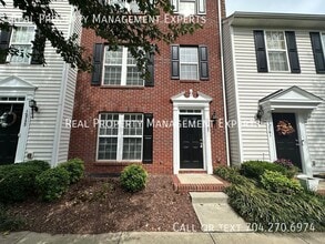 Building Photo - 12757 Bullock Greenway Blvd