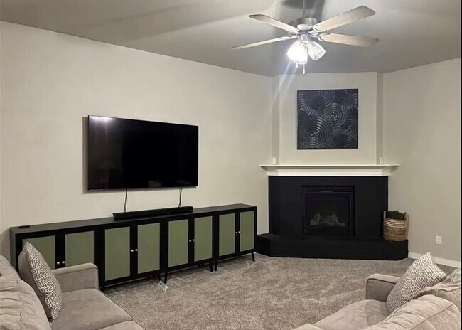 Foto del edificio - 1322 Lantana Ct