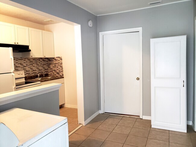 Foto del edificio - 1839 Salem Rd