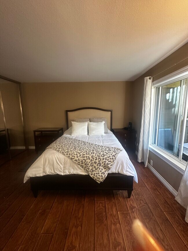 Foto del edificio - 23300 Marigold Ave