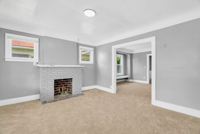 Foto del edificio - 12057 Rosemary St