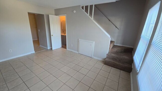 Foto del edificio - West Columbia