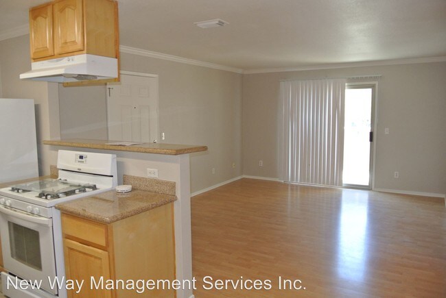 Building Photo - 2 br, 2 bath House - 2107 Lakeview Circle