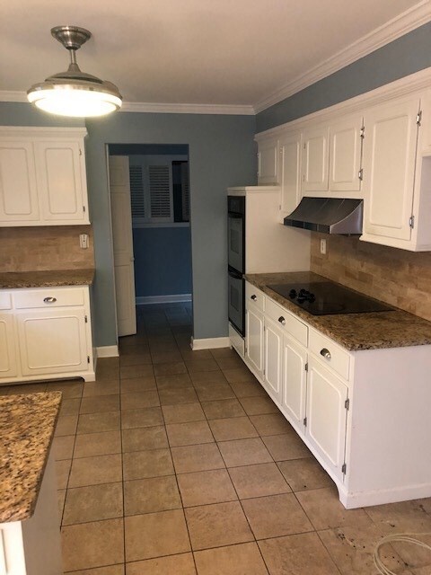 Building Photo - 1453 Pecan Trees Dr