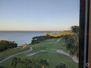 Building Photo - 2616 Cove Cay Dr
