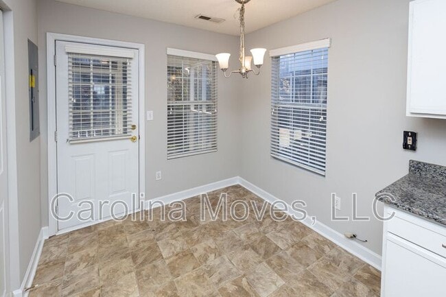 Foto del edificio - 112 Brushy Hollow Ln