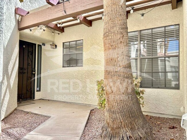 Foto del edificio - 1906 E Sunburst Ln