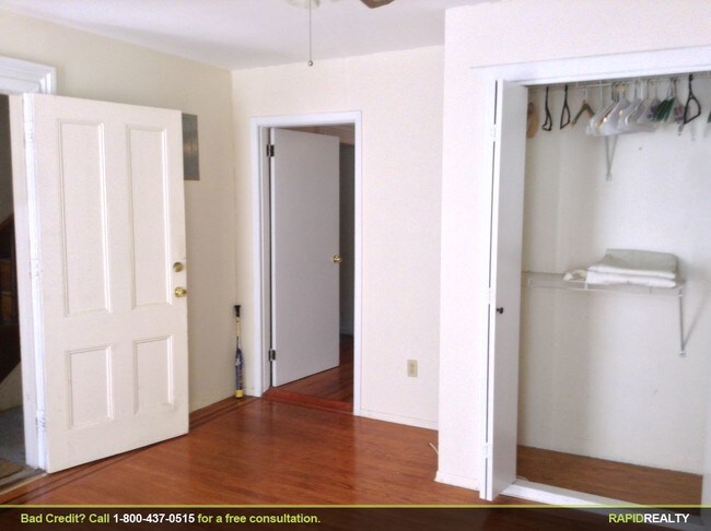 Building Photo - 95 Monroe St