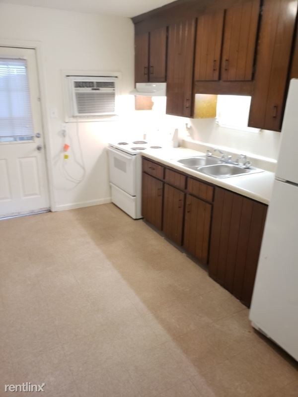 Building Photo - 2 br, 1 bath Apartment - 415 Paul St