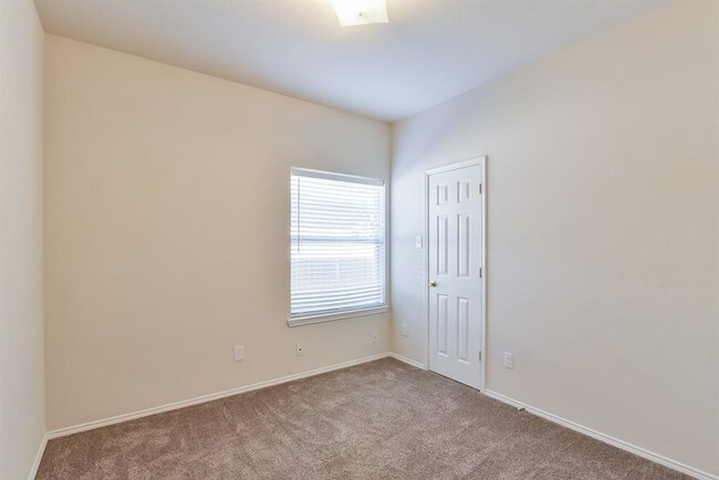 Building Photo - 1316 Melanie Trail