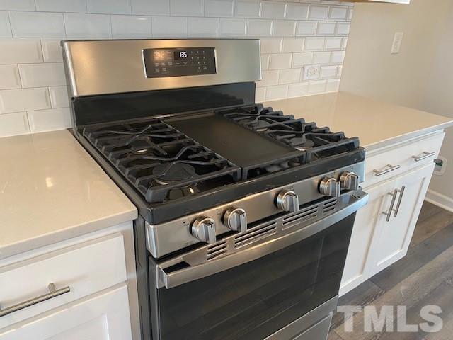 Foto del edificio - 521 Brushford Ln