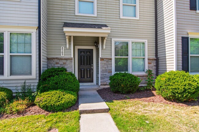 Foto del edificio - 4509 Middletown Dr