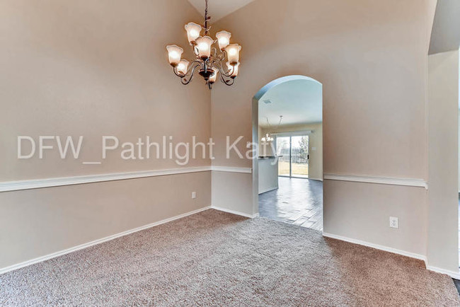 Building Photo - 105 Freedom Trail , Forney , TX , 75126