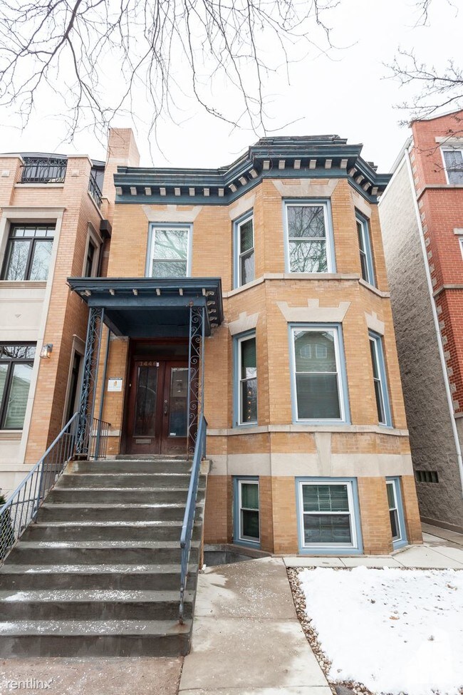 Foto del edificio - 1 br, 1 bath Apartment - 1446 W Melrose St G