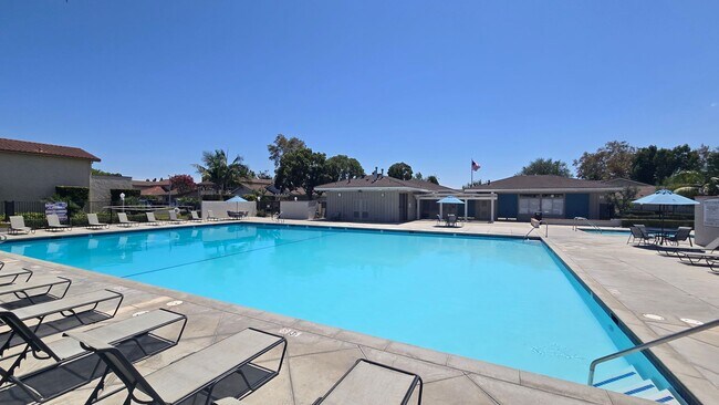 Building Photo - 11344 Grand Manan Dr