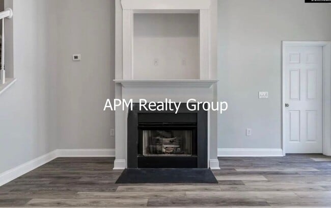 Foto del edificio - Easly Living Townhome