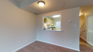 CAMELOT VILLAGE photo'