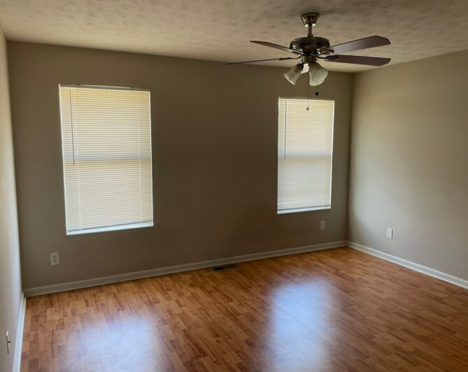 Building Photo - NOW AVAILABLE! - 300 Winter Creek Ct, Engl...