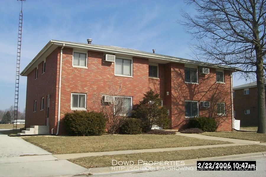 Primary Photo - 1614 Bryan St