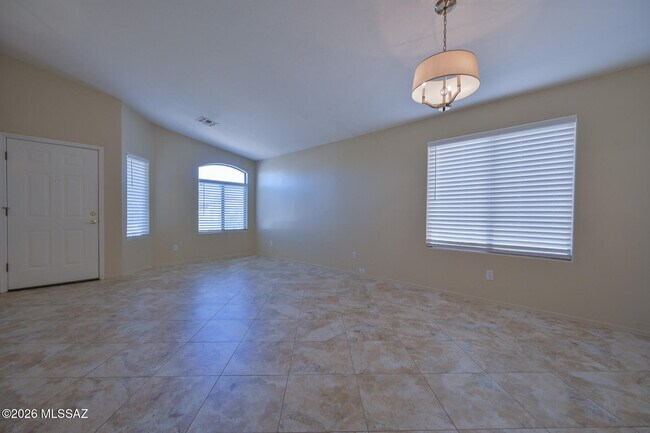 Foto del edificio - 2468 E Stone Stable Dr