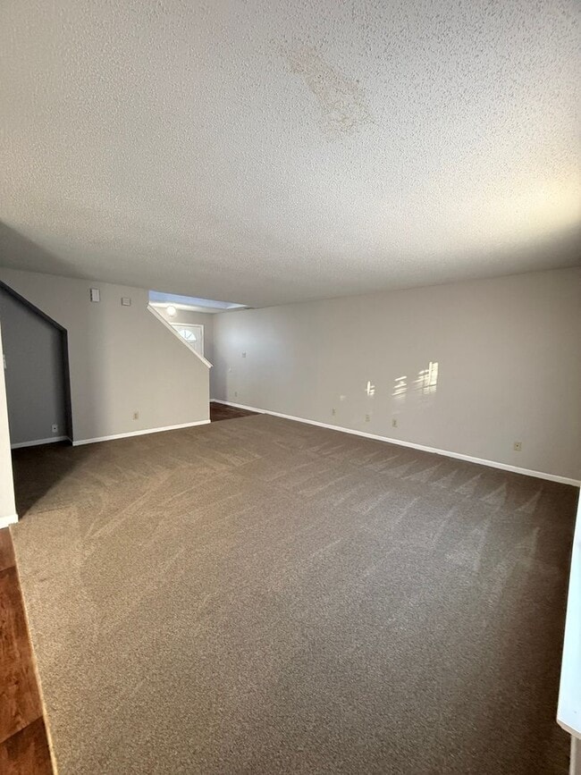 Building Photo - 13464 N Etna Green Ct