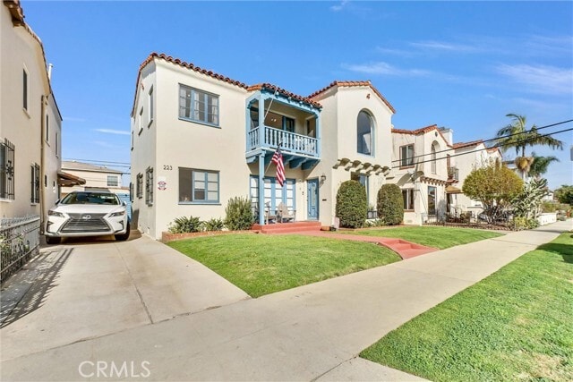 Foto del edificio - 223 Granada Ave