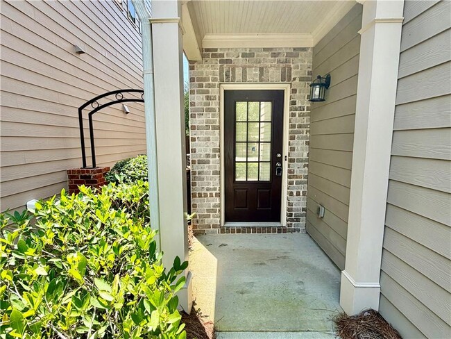 Building Photo - 4615 Woodbine Way
