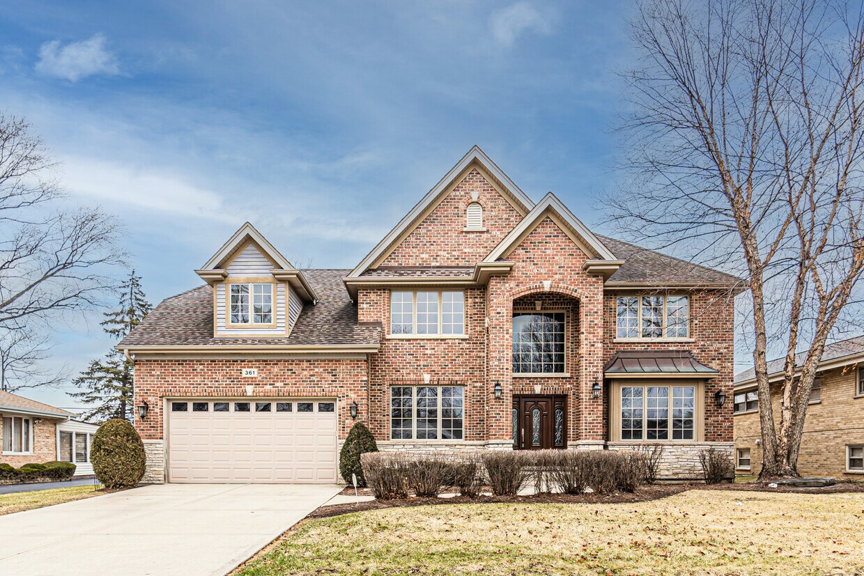 361 S Elm St, Itasca, IL 60143 House Rental in Itasca, IL