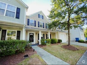 Building Photo - 5218 Malik Dr