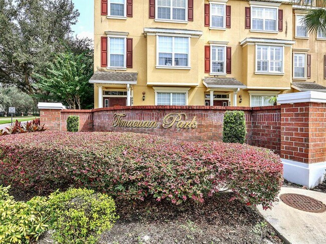 Foto del edificio - 687 Pensacola Ln