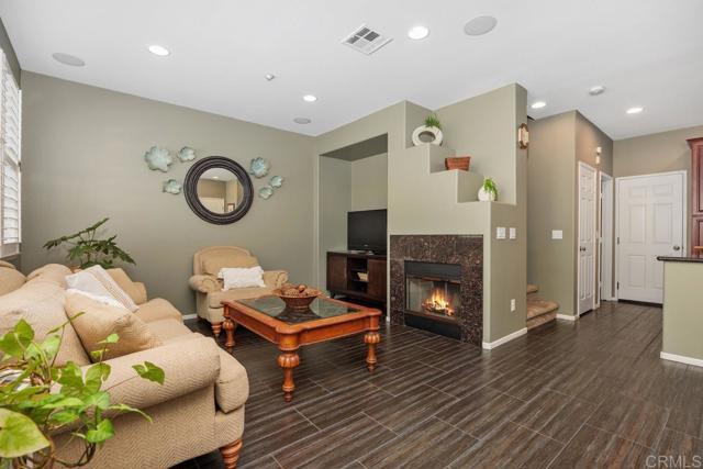 Foto del edificio - 4014 Backshore Ct