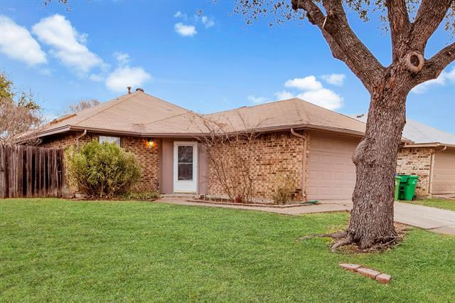 Foto del edificio - 2025 Lorient Dr