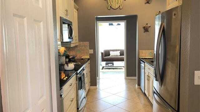 Building Photo - 4017 Big Pass Ln