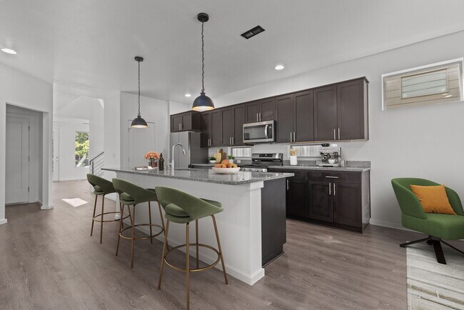 Foto del edificio - 22901 98th Pl S