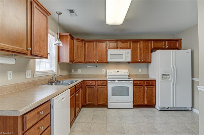 Building Photo - 481 Ansley Way