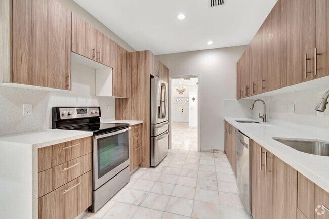 Building Photo - 7810 Villa Nova Dr