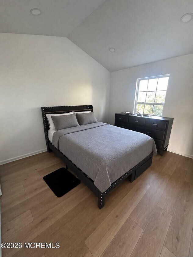 Foto del edificio - 570 Beachway Ave