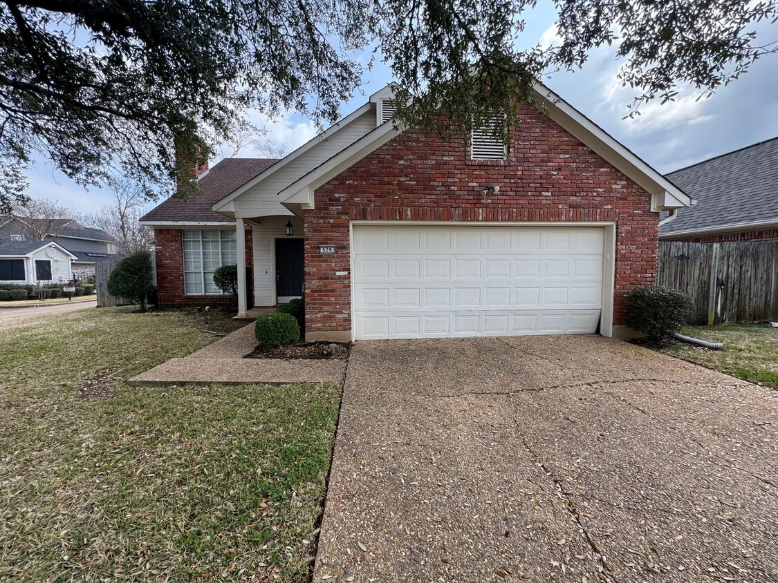 Foto principal - Gorgeous South Shreveport 3 Bedroom