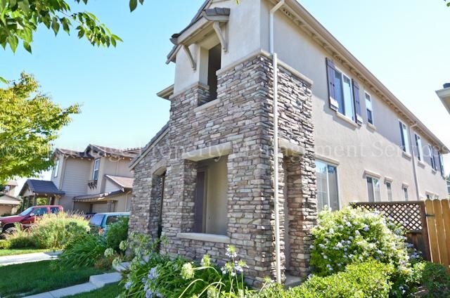 Foto del edificio - 4 bedroom in Mountain House CA 95391