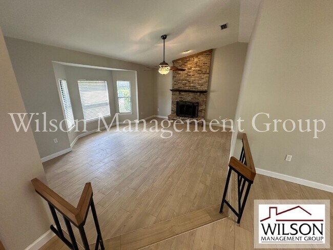 Building Photo - 840 Maraval Ct
