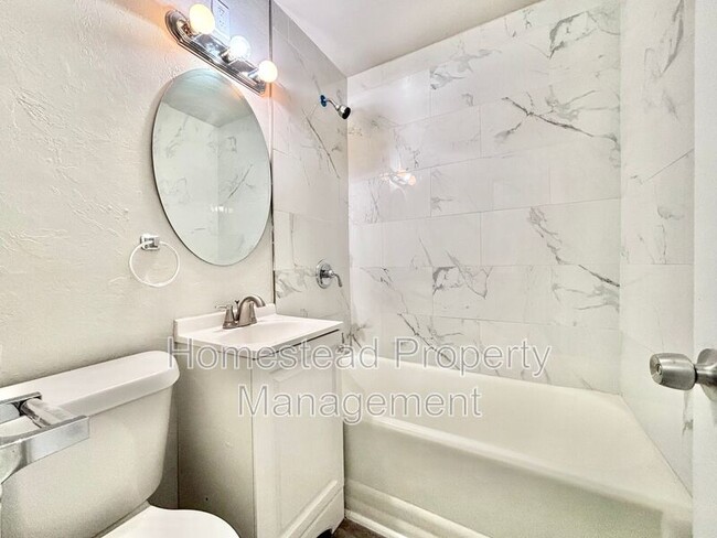 Foto del edificio - 1200 SW 28th St