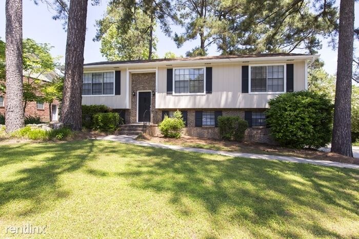 Primary Photo - 4 br, 2 bath House - 1144 Caribbean Circle