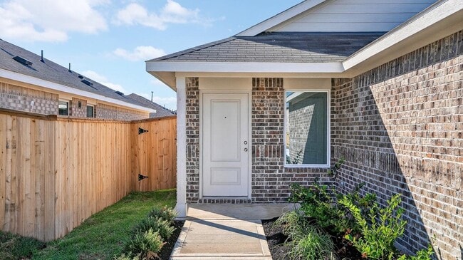 Building Photo - 26911 Dalmatian Bellflower Dr